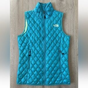 NWOT The North Face Womens Thermoball Vest XS Teal Quilted Full Zip Collared*G21